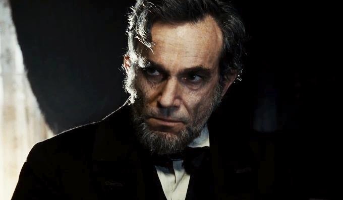 دانیل دی لوئیس در نقش لینکولن