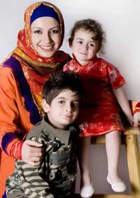عکس خاله شادونه و فرزندانش
