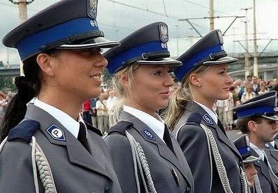پلیس زنان هلند
