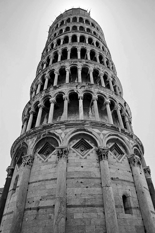چرا برج پیزا در ایتالیا کج است؟ +عکس های برج پیزا