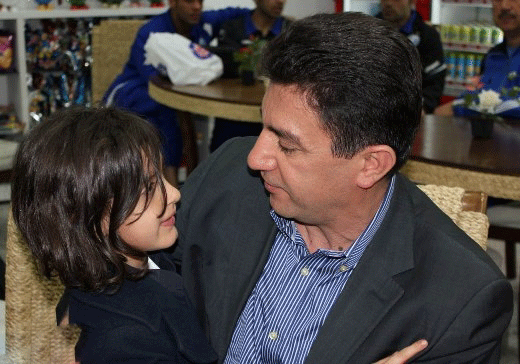 سیاوش اکبرپور و دخترش