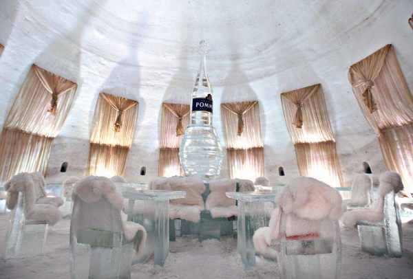 314 Ice Hotel in Canada (24 photos)
