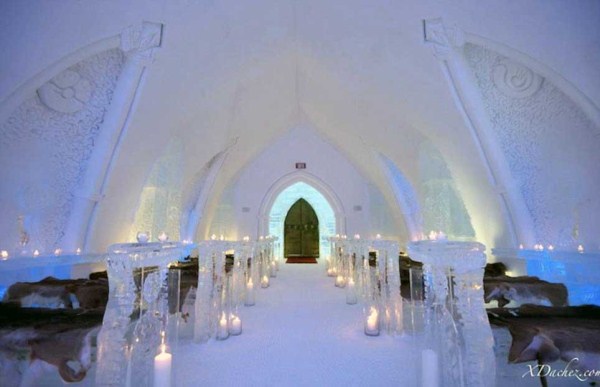 65 Ice Hotel in Canada (24 photos)