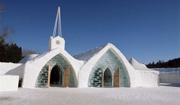 75 Ice Hotel in Canada (24 photos)