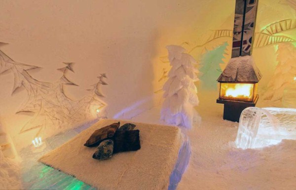 95 Ice Hotel in Canada (24 photos)