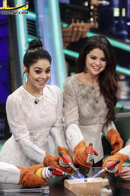 سلنا گومز و ونسا هاجنز