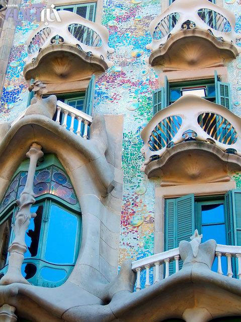نگاهی به دیدنیهای شهر زیبای بارسلونا