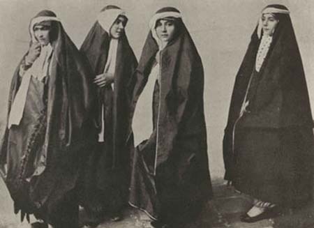 پوشش زنان در دوره قاجار