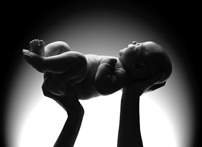زایمان, وضع حمل, به دنیا آمدن بچه, زایمان عجیب, سزارین, زایمان طبیعی