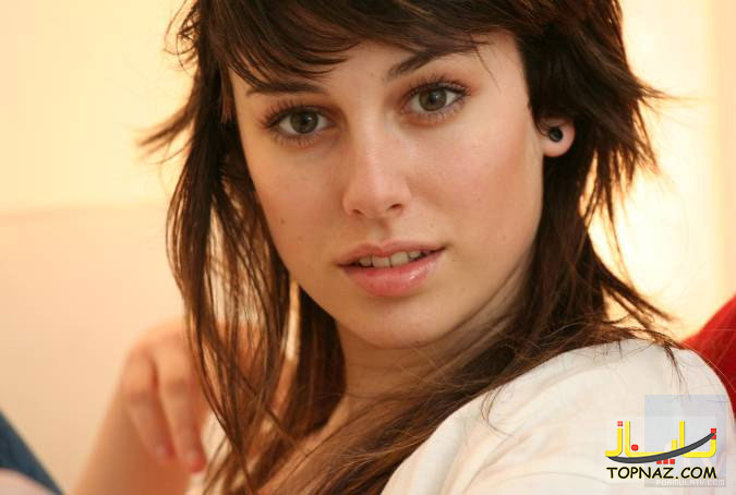 عکسهای جولیا در مدرسه شبانه روزی عکسهای جولیا در مدرسه شبانه روزی