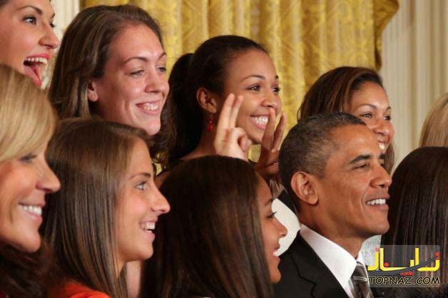 شوخی جالب دختران جوان با رئیس جمهور
