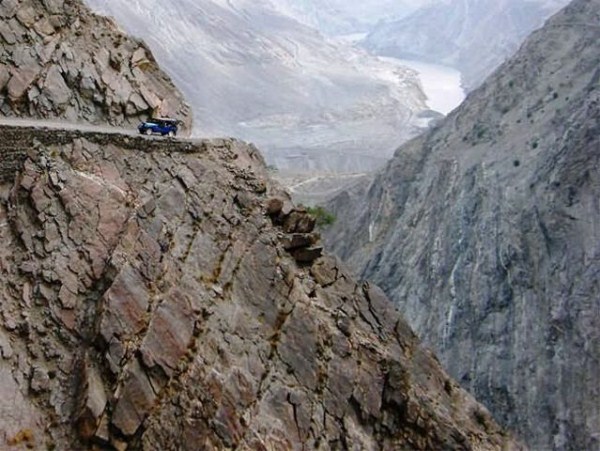 261 Most Wicked Roads In The World (34 photos)