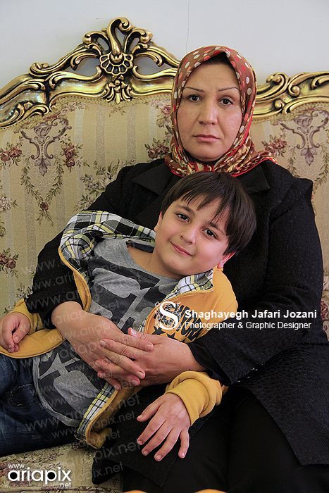 عکس بازیگر کودک سریال دودکش و مادرش عکس بازیگر کودک سریال دودکش و مادرش