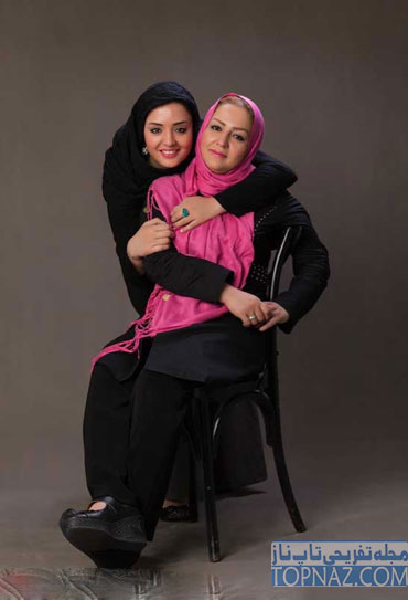 عکس نرگس محمدی و مادرش