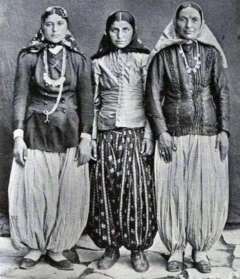 عکس زنان با کلاس و بالا شهری دوره قاجار!
