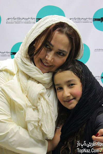 آنا نعمتی و دخترش آنا نعمتی و دخترش