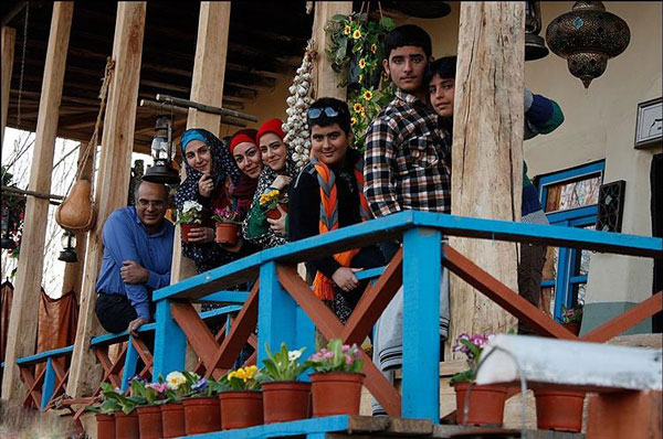 سریال خانه ای روی تپه سریال خانه ای روی تپه