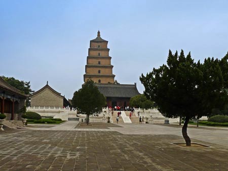 معبد بزرگ غاز وحشی در چین