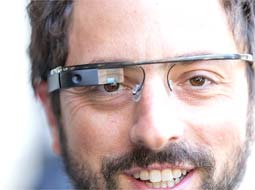 گوگل از خریداران خواست تا فرهنگ مصرف عینک گوگل را رعایت کنند