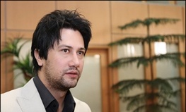 شاهرخ استخری هم مجری شد شاهرخ استخری هم مجری شد