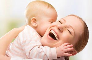 خواص و فواید شیر مادر برای فرزند