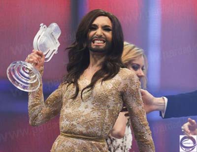 ظاهر عجیب برنده مسابقه یورو ویژن 2014