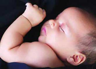 آیا نوزادان خواب می بینند؟