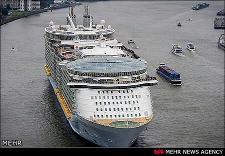 عکس های دیدنی بزرگترین کشتی تفریحی دنیا