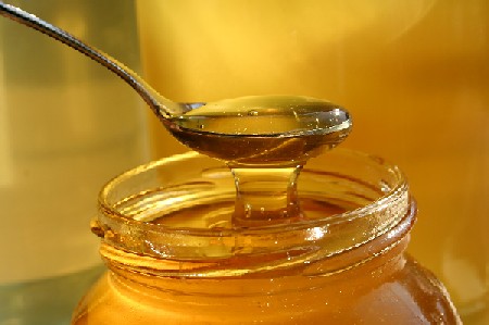عسل را حتما در فصل سرما به رژیم غذایی اضافه کنید!
