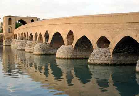 معرفی ده پل تاریخی و زیبای ایران