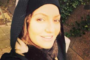 Mahnaz Afshar Mahnaz Afshar