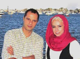 دو عکس جدید از شبنم قلی خانی و همسرش در خارج