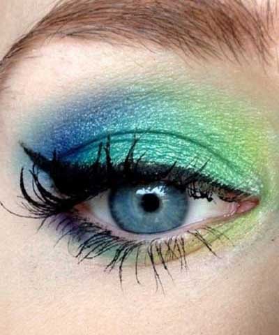 مدل آرایش چشم طاووسی