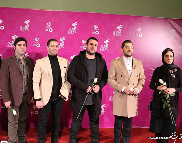 بازیگران در افتتاجیه سی و چهارمین جشنواره فیلم فجر