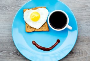 خطرات و عوارض نخوردن صبحانه!