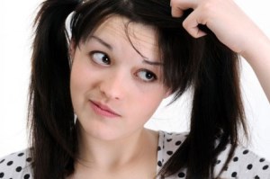 ترفندهایی برای جلوگیری از چرب شدن موها