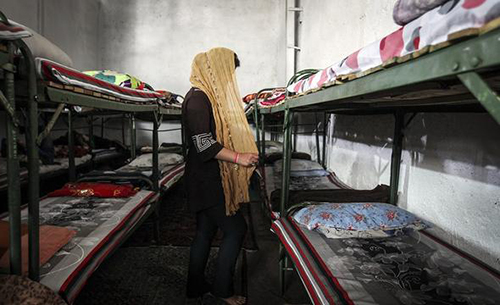 عکس های دیده نشده زنان در کمپ ترک اعتیاد زنان ایرانی
