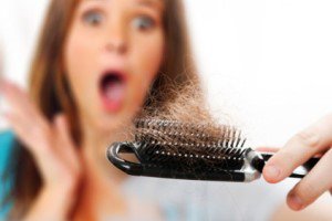 طرز تهیه یک محلول طبیعی برای جلوگیری از ریزش مو