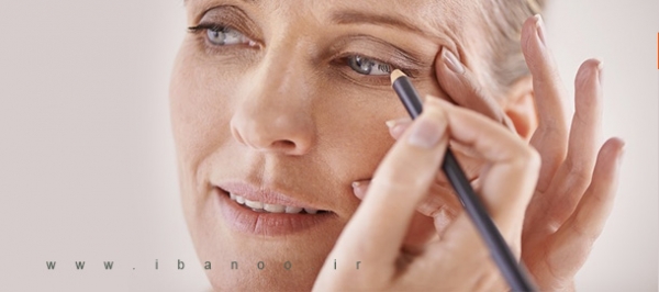 مدل آرایش چشم زنان میانسال که باعث جذابیت بیشتر می شود