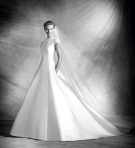 مدل لباس عروس فانتزی و فرانسوی شیک و کلاسیک