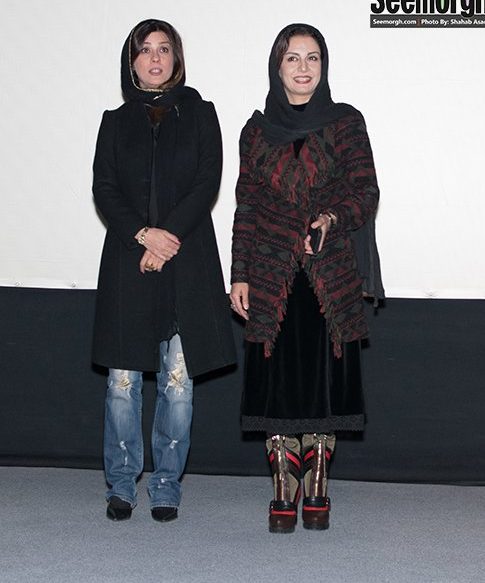 عکس بازیگر زن ایرانی با شلوار پاره در مراسم اکران فیلم