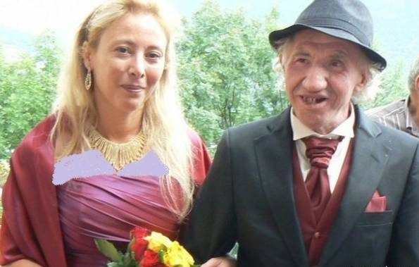 زن جوان با پیرمرد زشت ازدواج کرد که باعث شد پولدار شود! + عکس زن و پیرمرد