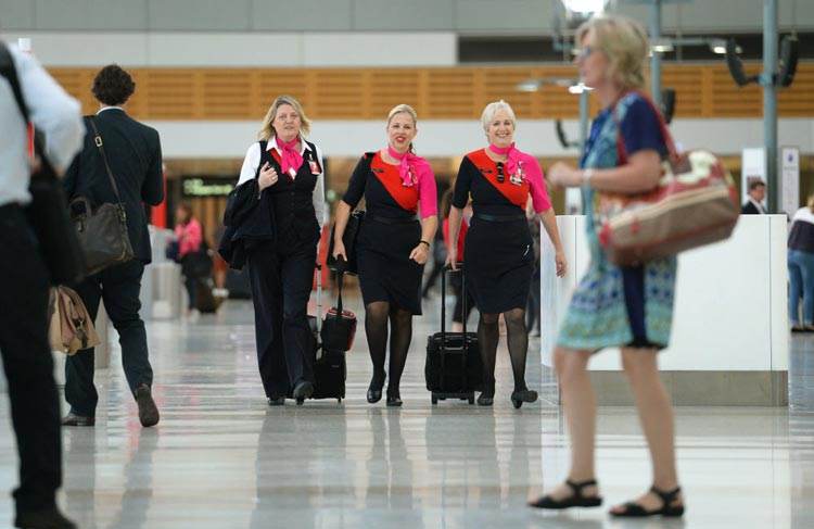  مهماندار زن هواپیمایی استرالیا