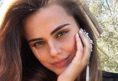 زن زیبای روس