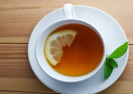 درون چای لیمو ترش نریزید و چای را بدون آبلیمو ترش میل کنید