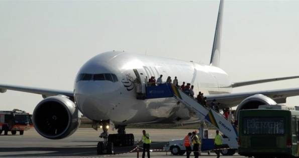 عکس لو رفته از صحنه فجیع مسافران در هواپیمای پاکستان