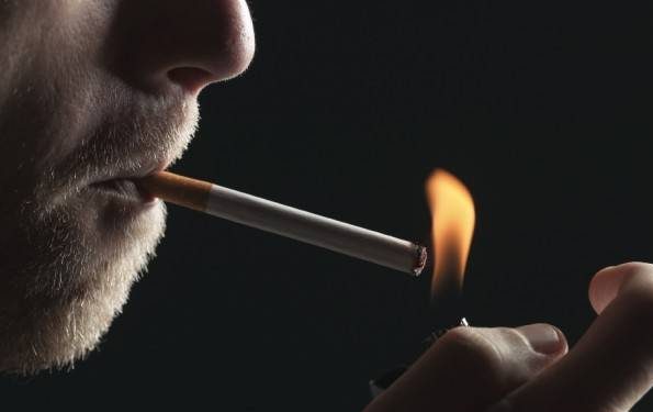 آیا سیگار کشیدن بر اسپرم مردان تاثیر دارد و باعث ناباروری می شود؟
