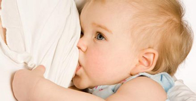 مواد غذایی و خوراکی هایی که تاثیر مثبت بر شیر مادر دارند
