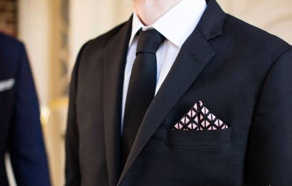 کراوات و دستمال جیب