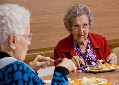 مواد غذایی برای زنان سالمند